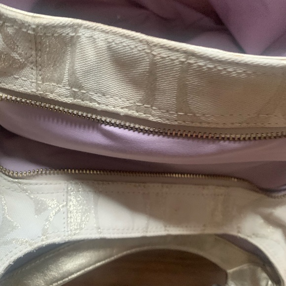 Coach Bag multiple pockets - Picture 10 of 13